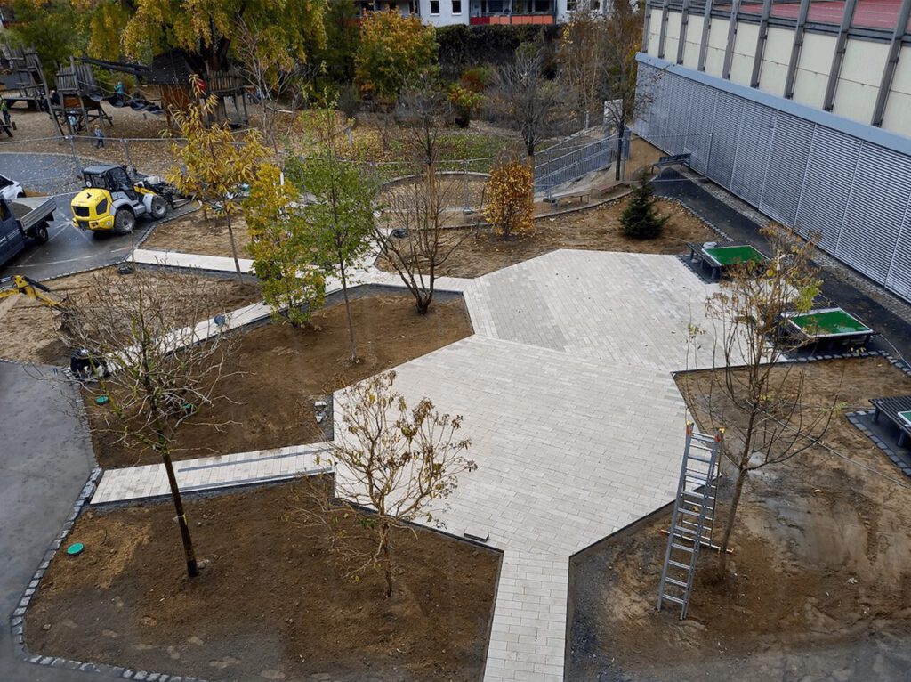 DIS - Dresden International School - Blaurock Landschaftsarchitektur